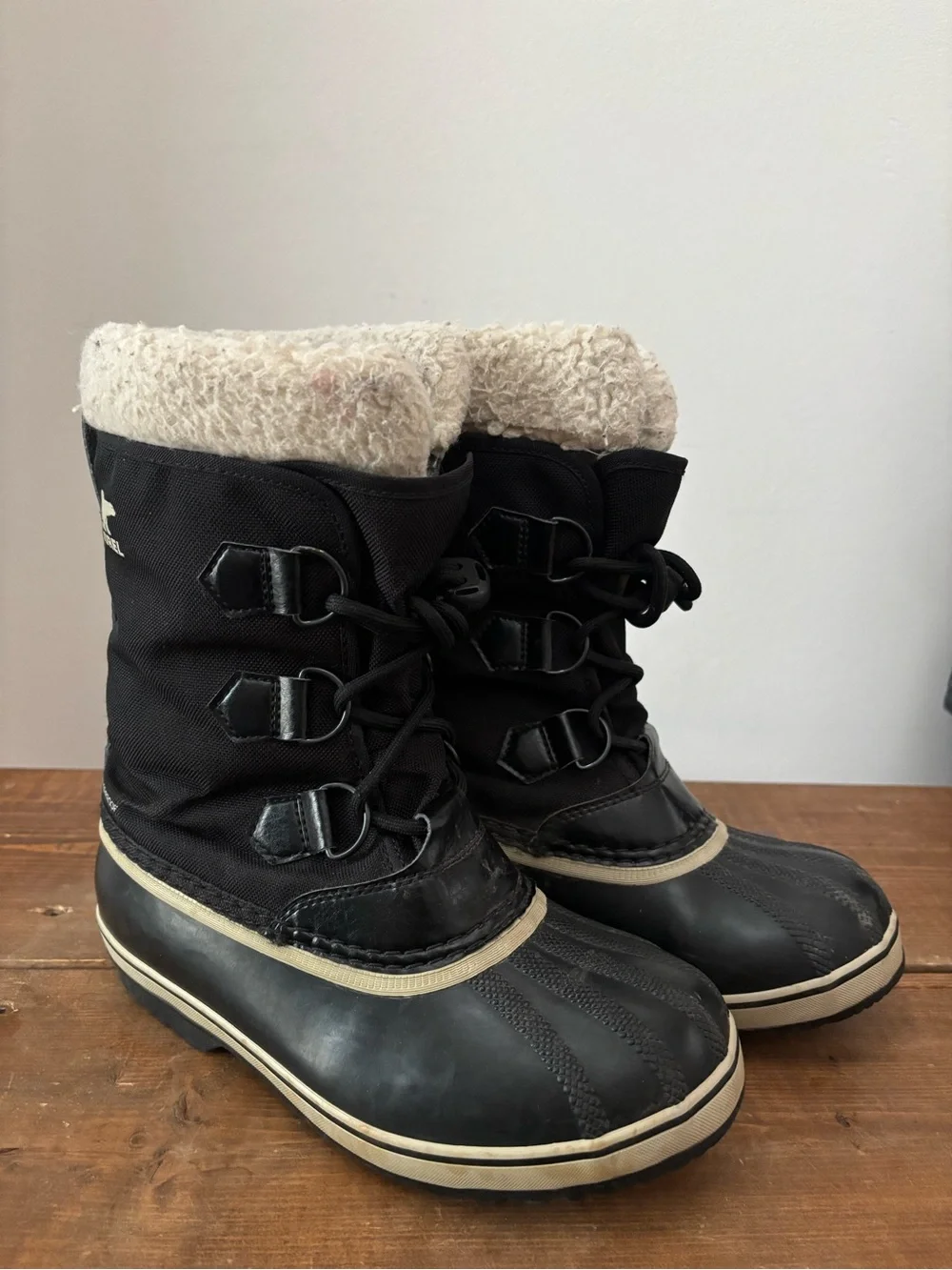 Youth Sorel Yoot Pac Nylon Winter Snow Boots Black Kids Size 4